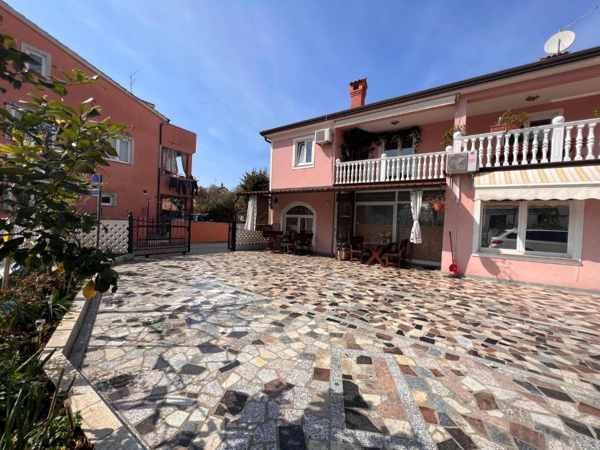 Apartments Tereza Novigrad Istria 外观 照片