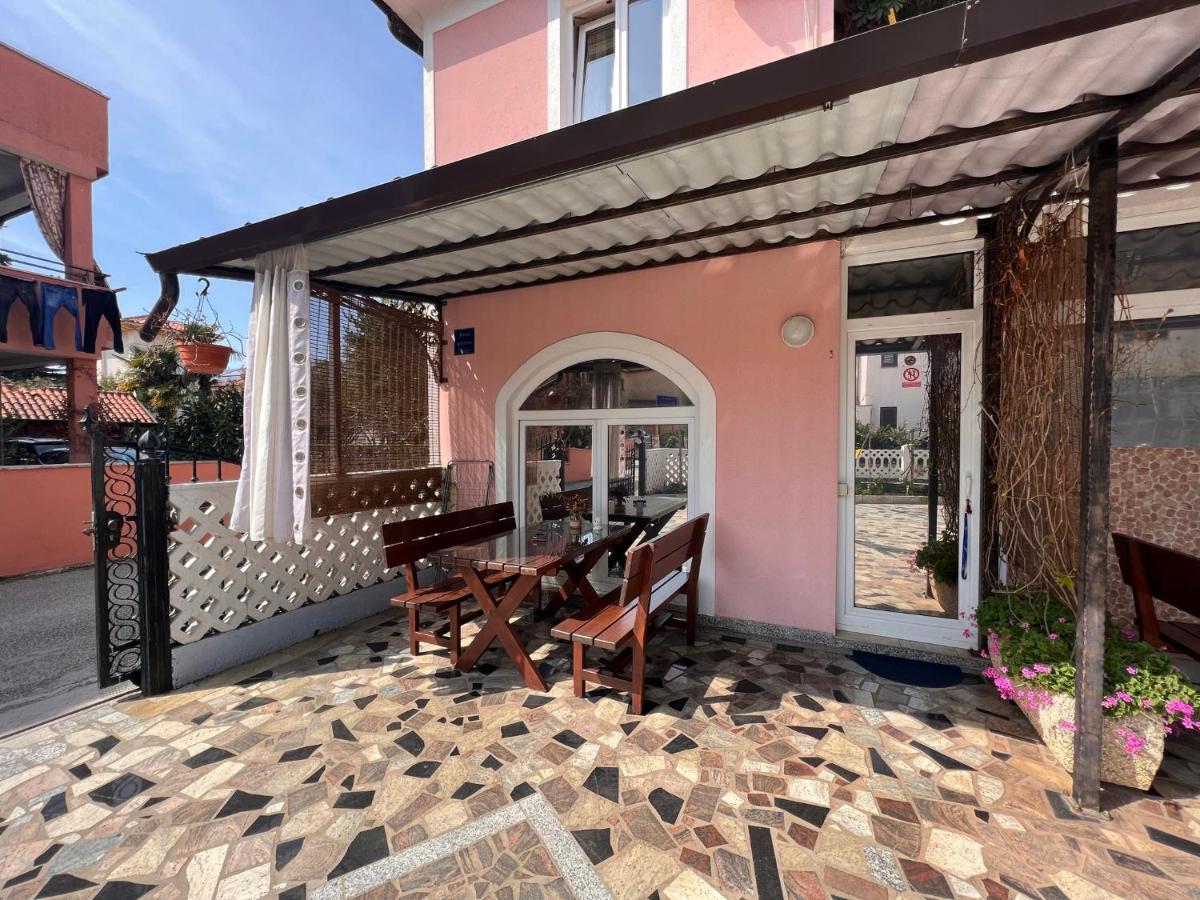 Apartments Tereza Novigrad Istria 外观 照片